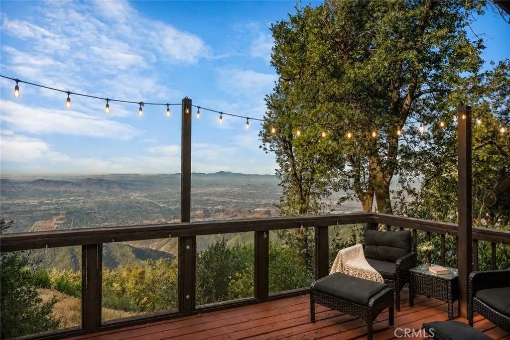 24251 Great View Drive
