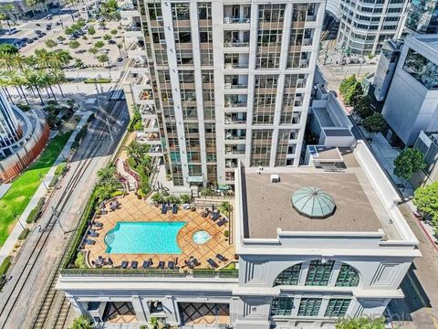 Tiny photo for 700 W E St #1905, San Diego, CA 92101 (MLS # 260003382)