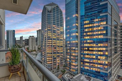 Tiny photo for 700 W E St #1905, San Diego, CA 92101 (MLS # 260003382)