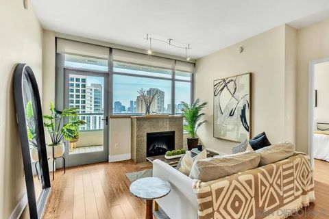 Tiny photo for 700 W E St #1905, San Diego, CA 92101 (MLS # 260003382)