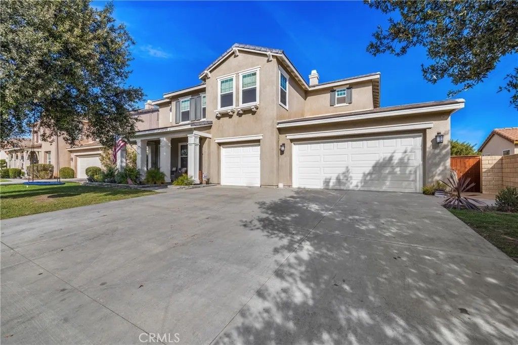 Photo of 33394 Lazurite Way, Menifee, CA 92584 (MLS # SW26050498)