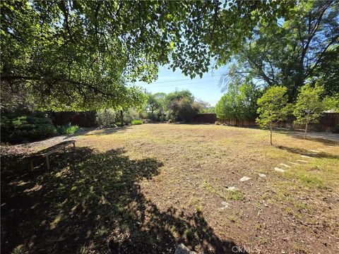 Tiny photo for 11 Alameda Park, Chico, CA 95928 (MLS # SN26100888)