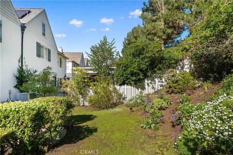 Tiny photo for 54 Turnbury Lane, Irvine, CA 92620 (MLS # WS26032751)