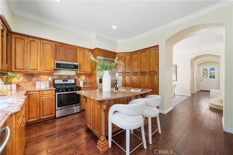 Tiny photo for 54 Turnbury Lane, Irvine, CA 92620 (MLS # WS26032751)