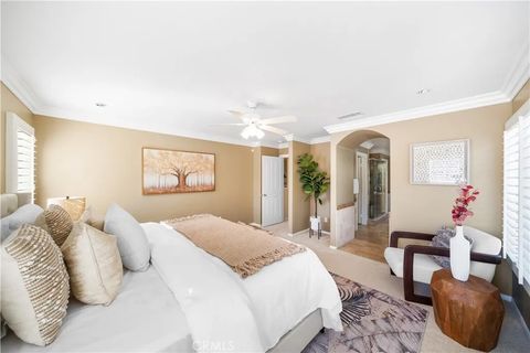 Tiny photo for 54 Turnbury Lane, Irvine, CA 92620 (MLS # WS26032751)