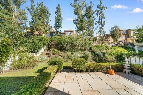 Tiny photo for 54 Turnbury Lane, Irvine, CA 92620 (MLS # WS26032751)