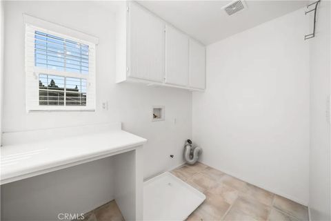 Tiny photo for 54 Turnbury Lane, Irvine, CA 92620 (MLS # WS26032751)