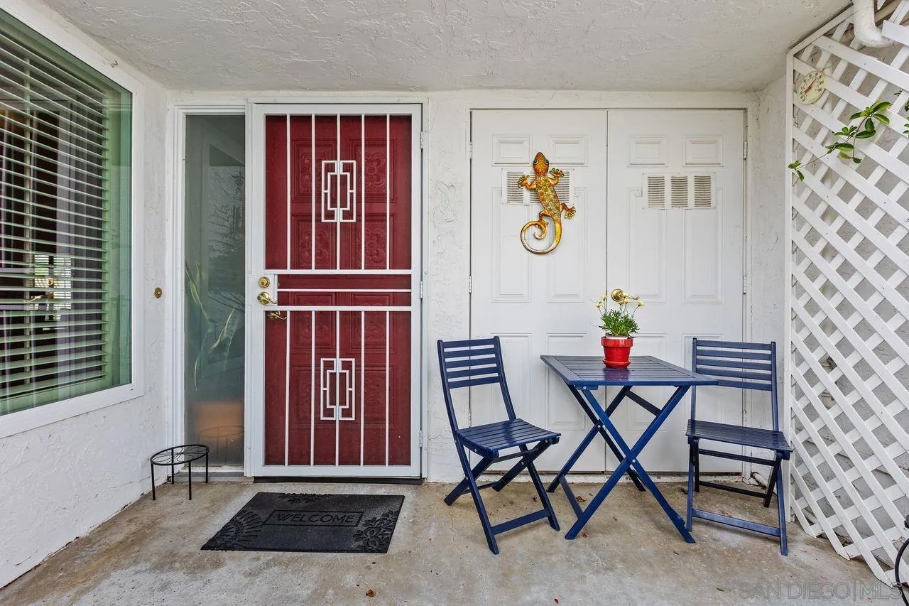 16410 Caminito Vecinos 137