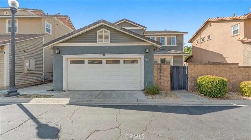15876 Parkhouse