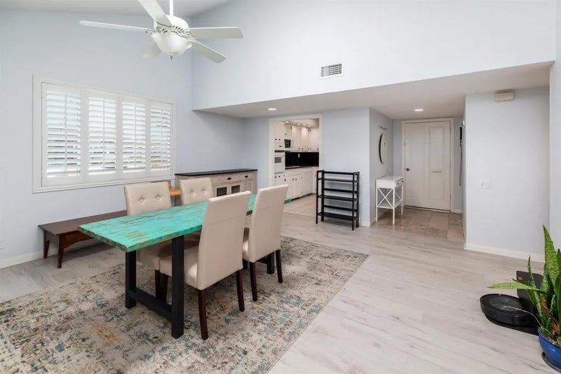 3685 Vista Campana North 61