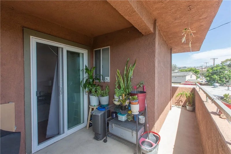 2507 E 15th Street 214