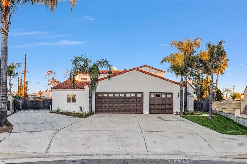 Photo of 1315 S Jasmine, Ontario, CA 91762 (MLS # OC26008395)