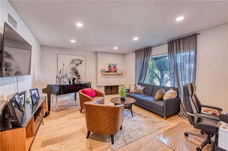 1501 Elmsford