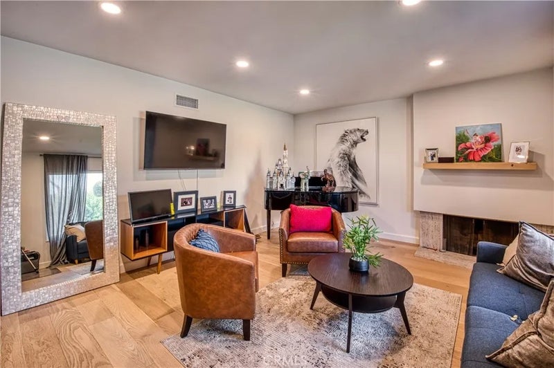 1501 Elmsford
