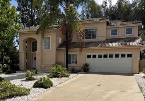 Photo of 39198 Calistoga Dr, Murrieta, CA 92563 (MLS # SB25246150) Photo of 39198 Calistoga Dr, Murrieta, CA 92563 (MLS # SB25246150)