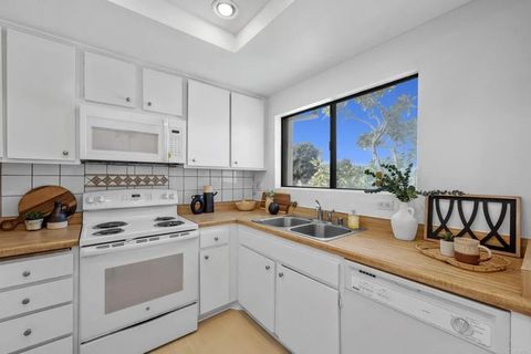 Tiny photo for 3468 Los Mochis Way, Oceanside, CA 92056 (MLS # NDP2510256)