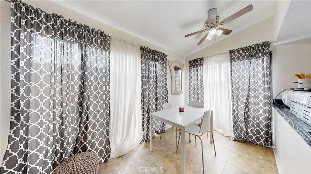 1168 E 10th 218B