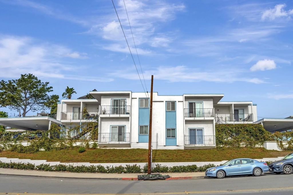 Photo of 2108 3rd Avenue #1, San Diego, CA 92101 (MLS # 260010460)