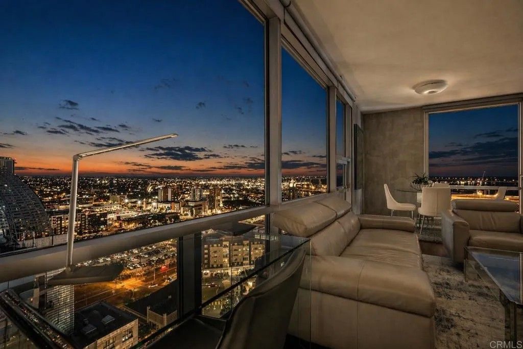 Photo of 321 10Th Avenue #2107, San Diego, CA 92101 (MLS # PTP2602924)