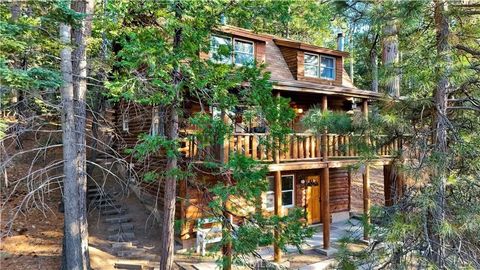 Photo of 25121 Banning Idyllwild Rd, Idyllwild, CA 92549 (MLS # SW26094857)