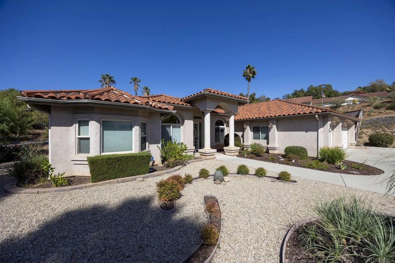 1726 York View Circle