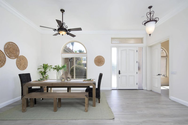 1726 York View Circle
