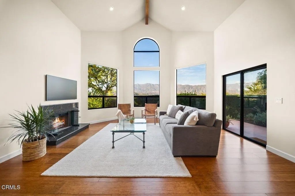 Photo of 10920 Ventura Avenue, Oak View, CA 93022 (MLS # V1-39557)