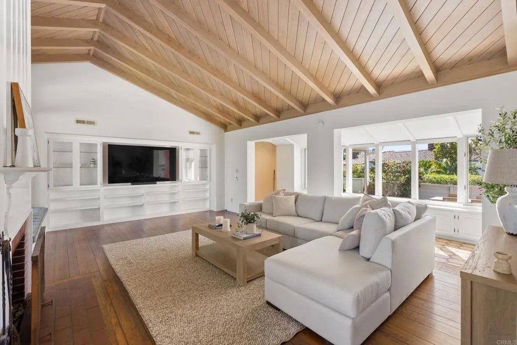 Photo of 1449 Crest Rd, Del Mar, CA 92104 (MLS # NDP2505373)