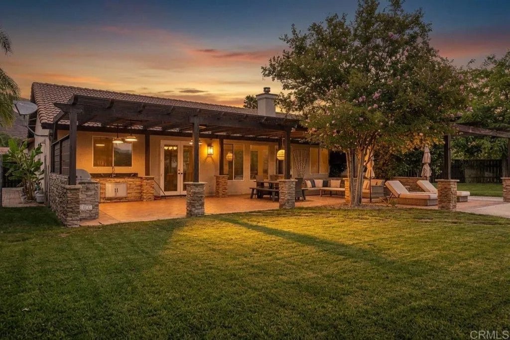 23560 Green Glen