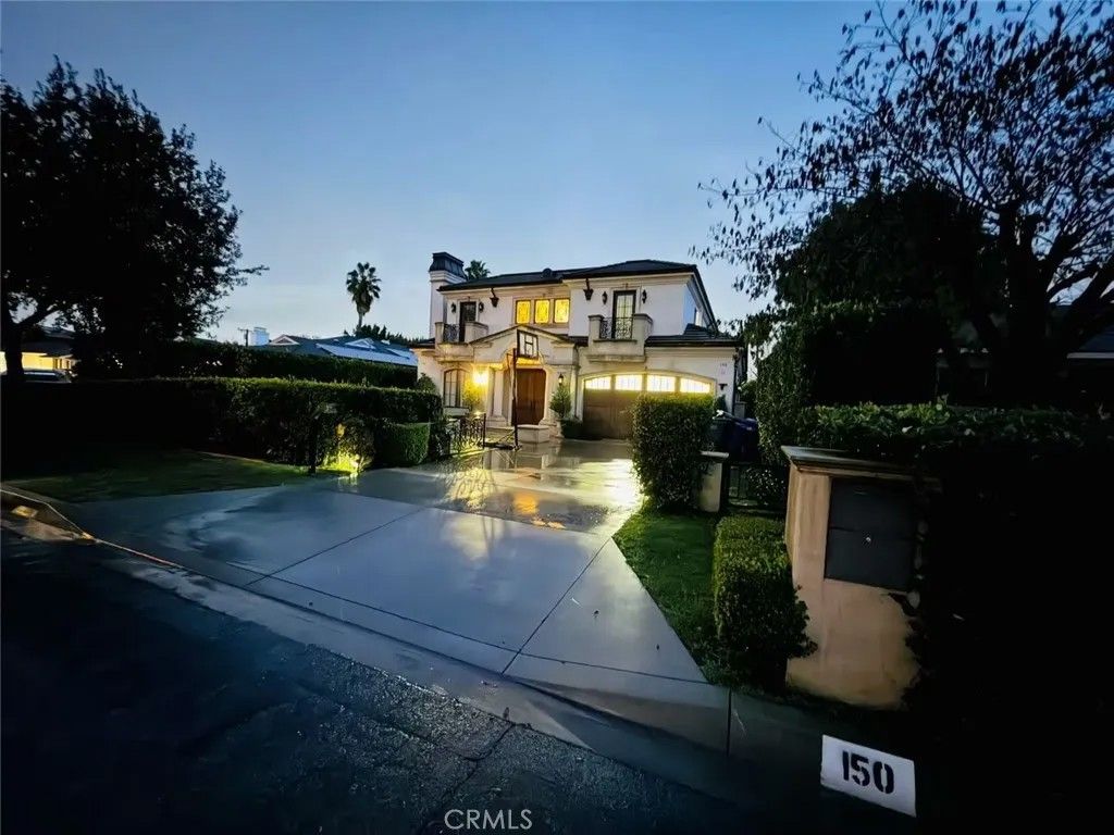 Photo of 150 W Naomi Ave, Arcadia, CA 91007 (MLS # CV26006525)