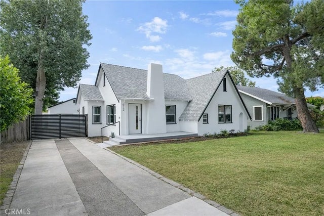 612 King Street, Monrovia