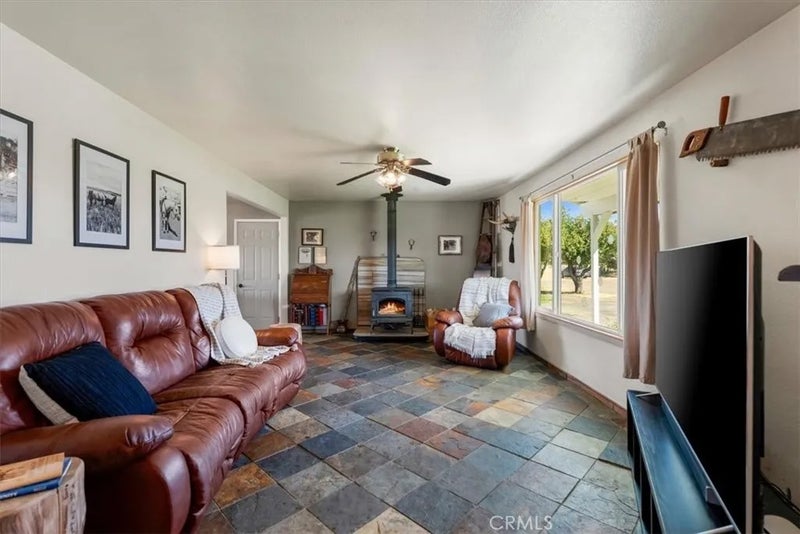 10908 Blackfoot Rd