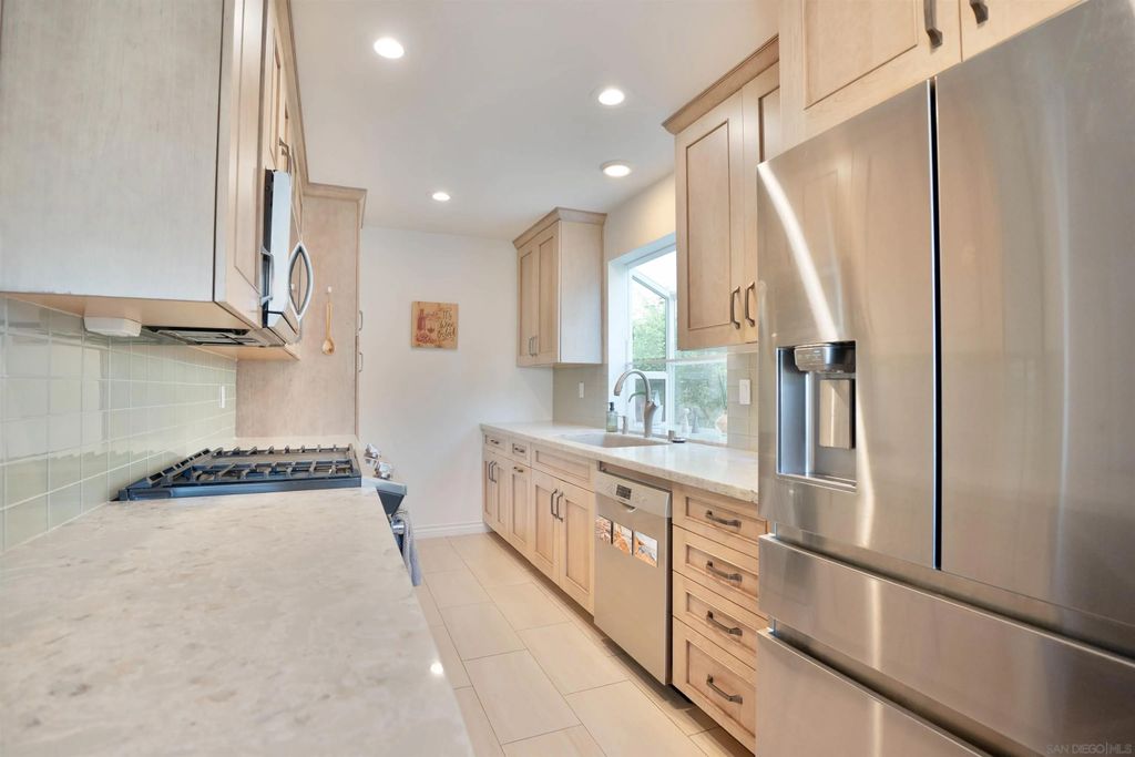 Photo of 3832 Groton St #2, San Diego, CA 92110 (MLS # 260005539)