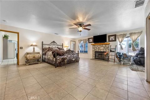 Tiny photo for 12846 Quail Vista, Apple Valley, CA 92308 (MLS # DW25244231)