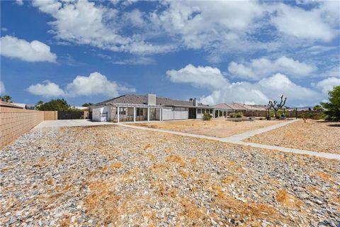 Tiny photo for 12846 Quail Vista, Apple Valley, CA 92308 (MLS # DW25244231)