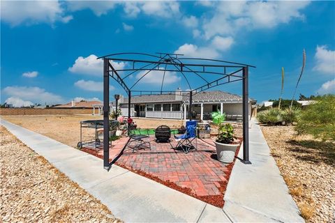 Tiny photo for 12846 Quail Vista, Apple Valley, CA 92308 (MLS # DW25244231)