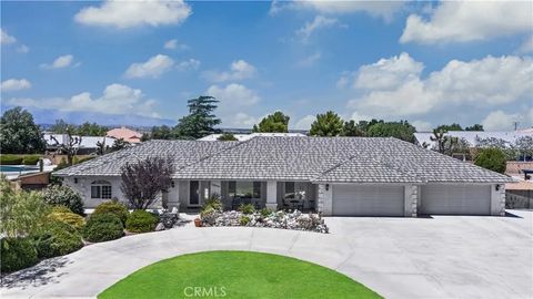 Tiny photo for 12846 Quail Vista, Apple Valley, CA 92308 (MLS # DW25244231)