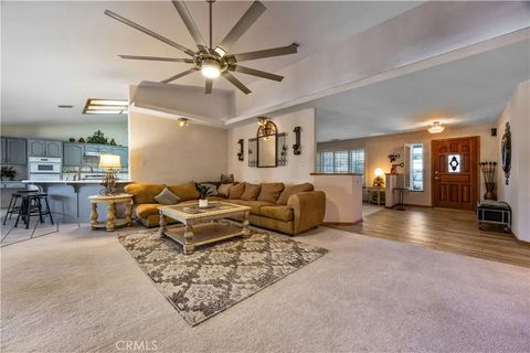 Tiny photo for 12846 Quail Vista, Apple Valley, CA 92308 (MLS # DW25244231)