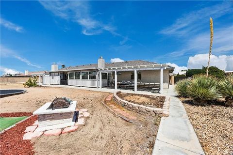 Tiny photo for 12846 Quail Vista, Apple Valley, CA 92308 (MLS # DW25244231)