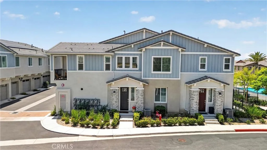 16502 Casa Grande Avenue 242