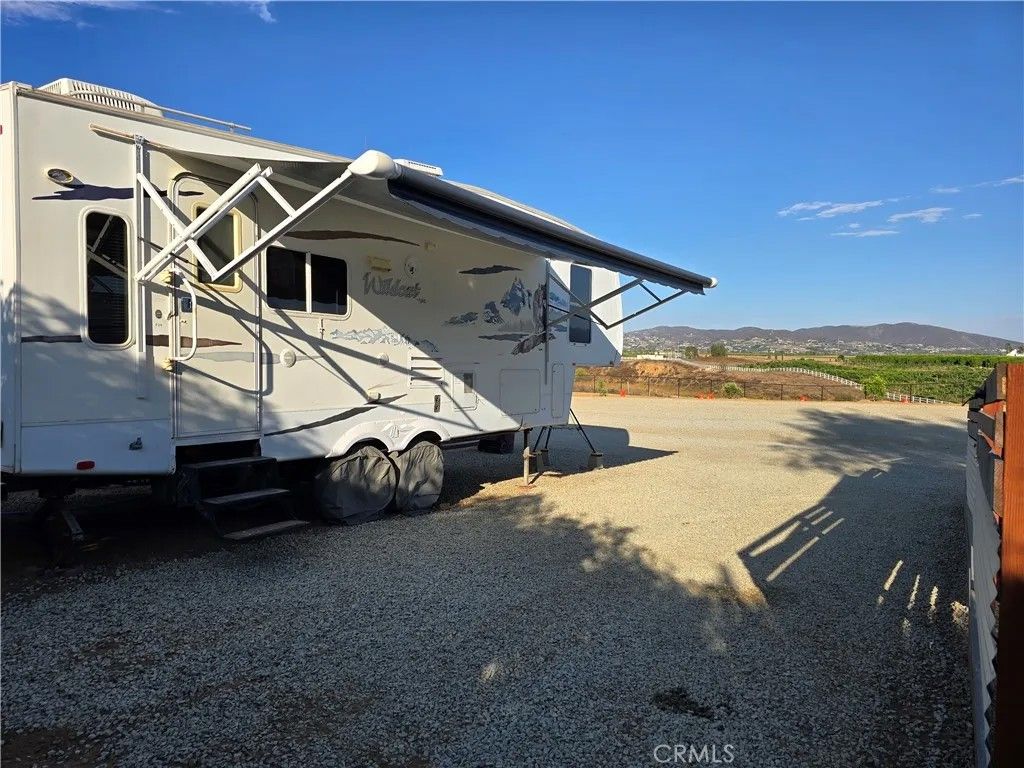 Photo of 39815 Jeremiah Road, Temecula, CA 92591 (MLS # SW26007762)