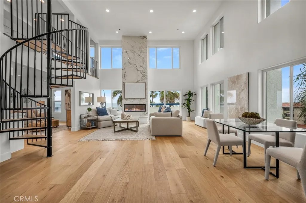 200 S Catalina Avenue 403