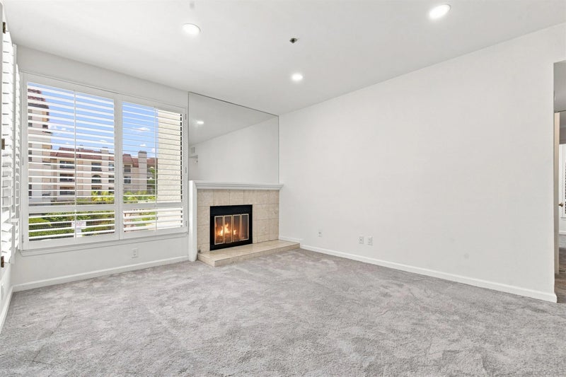 5845 Friars Rd 1216
