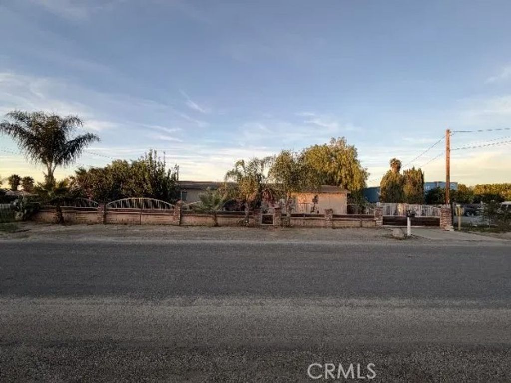 Photo of 21916 Jean St, Perris, CA 92570 (MLS # IG25278408)