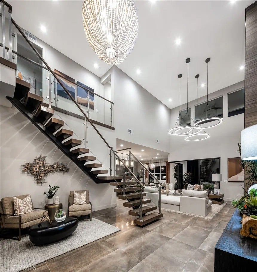 27517 Juniper Lane