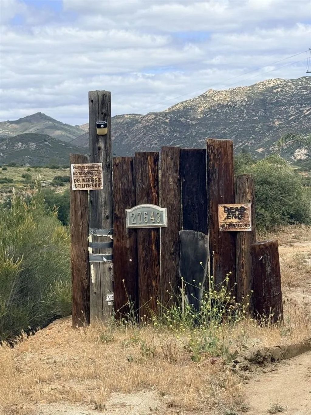 Photo of 27543 Golden Eagle Road, Ramona, CA 92065 (MLS # NDP2604293)