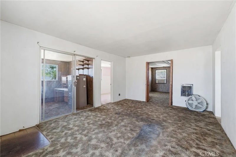 42735 2nd East
