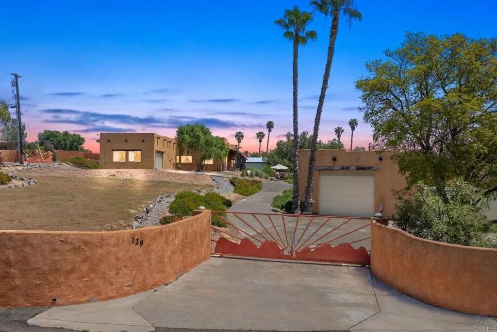 Photo of 129 Emilia Lane, Fallbrook, CA 92028 (MLS # NDP2504725)