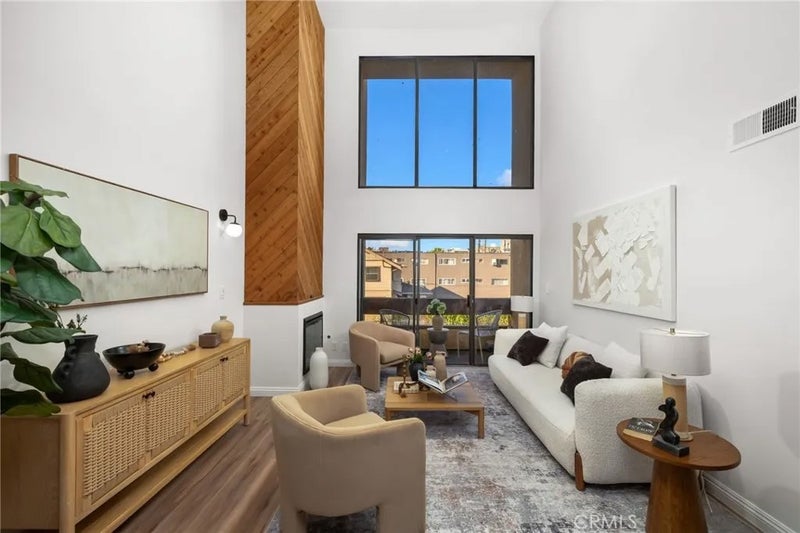 300 S Reno Street 303