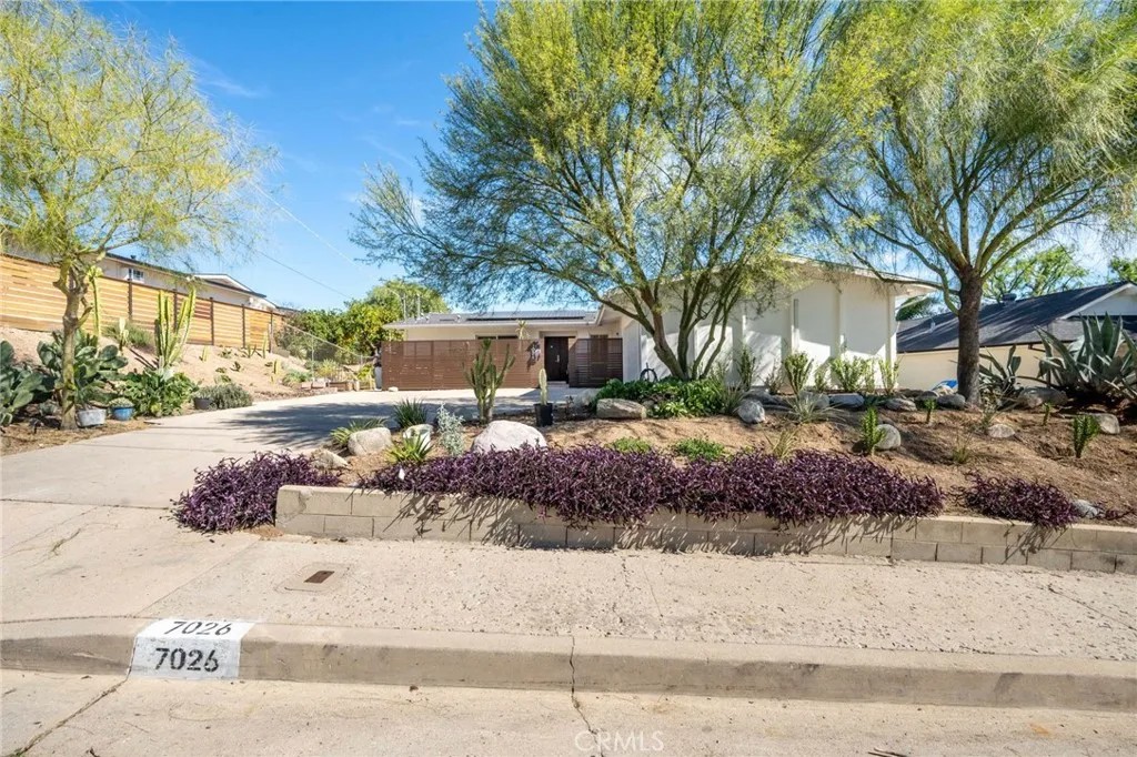 7026 Middlesbury Ridge